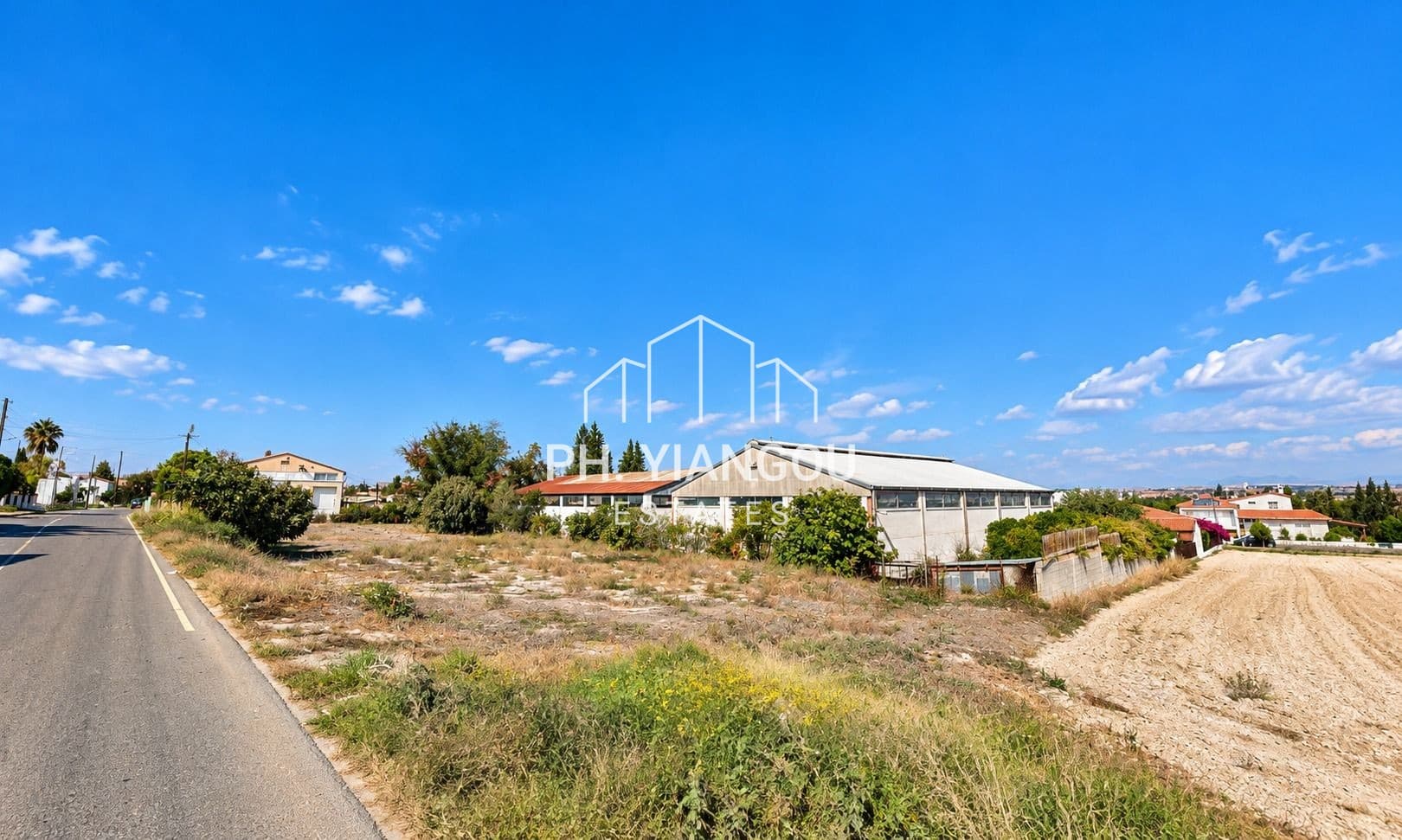Resale Warehouse for Sale in Pera Chorio