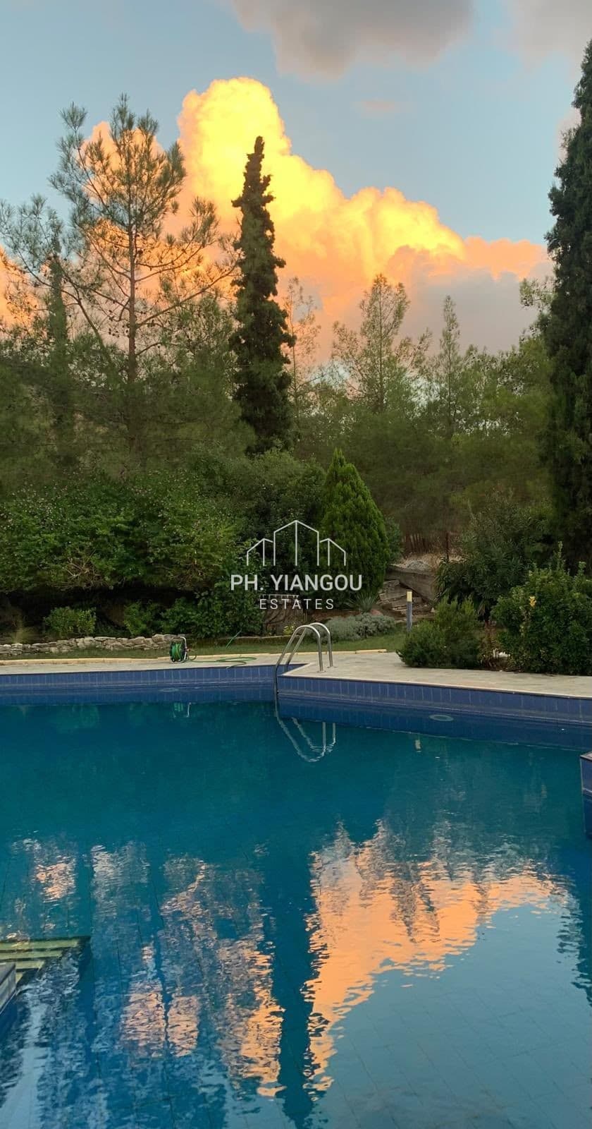 Resale 4 Bedroom Detached House for Sale in Mosfiloti